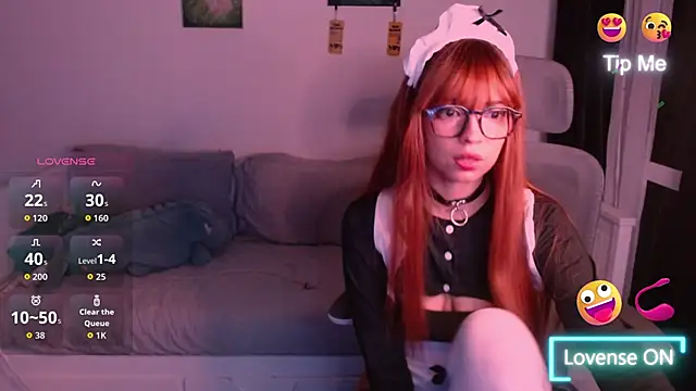 alicemadberry online show from April 15, 4:57 am