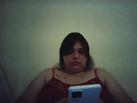 lylov online show from April 15, 10:38 am