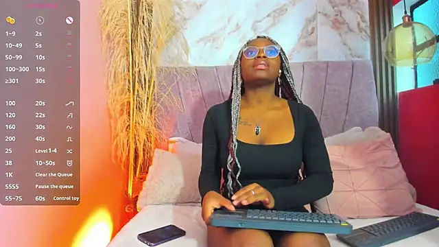 Candy Williamss online show from May 19, 7:43 pm