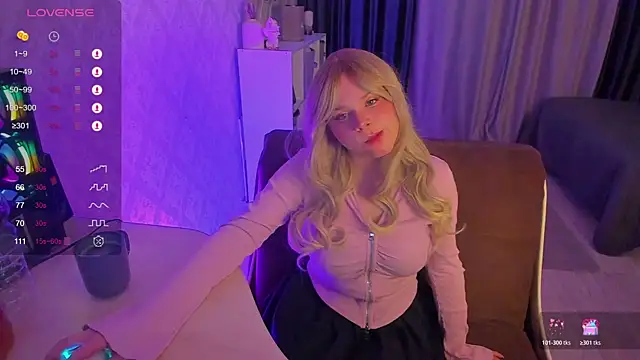 JessicaShyGirl online show from April 15, 3:23 pm