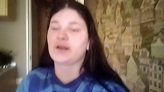 BeatriceMolands online show from May 12, 9:06 am