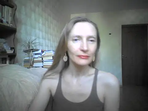 LunaBelle8 online show from May 16, 2:16 pm