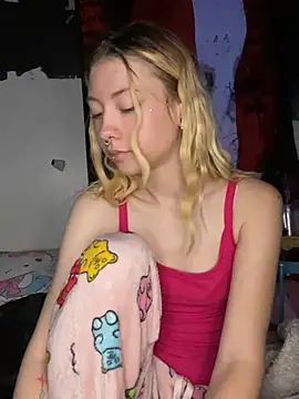 Spoilmedaddy732 online show from June 28, 7:42 pm
