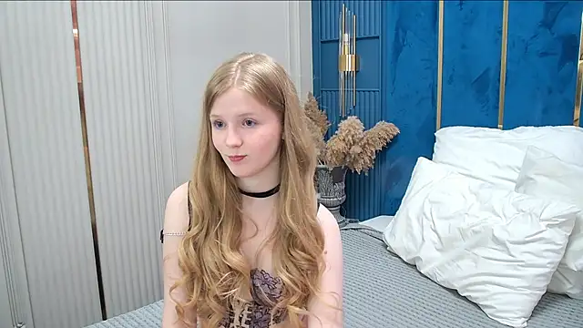 LilianHowards online show from June 3, 1:23 pm