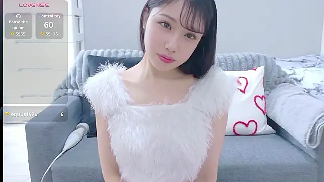 Minamina2 online show from May 27, 6:10 am