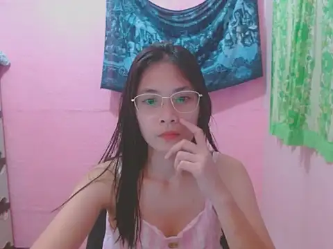 Sweetsexylady19 online show from May 10, 12:51 pm