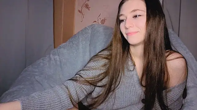 SunlitDeslre online show from April 19, 3:01 pm