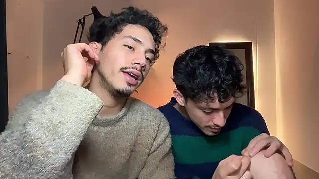 Noah and Steven online show from June 7, 3:24 am