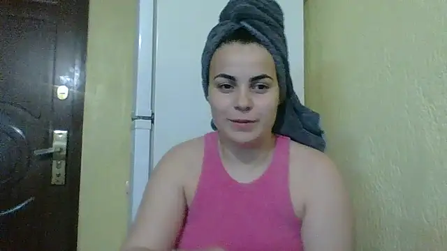 KateXFlower online show from April 20, 8:01 pm