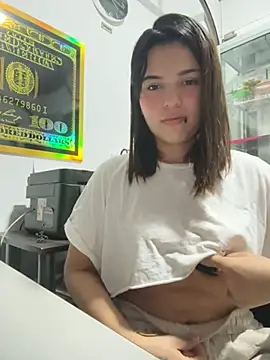 Mia Tylor01 online show from July 4, 4:52 am
