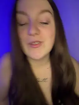 kisaaaaaa online show from April 24, 8:44 pm