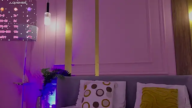 TinaTores online show from July 15, 6:12 pm