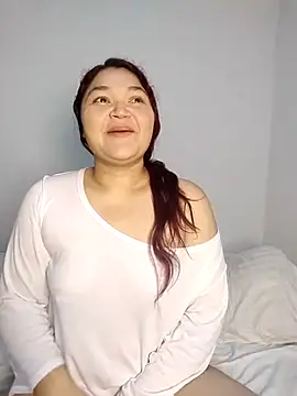 haila ross online show from April 26, 3:54 pm