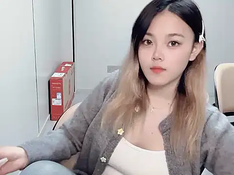 X8xx online show from April 21, 8:43 am