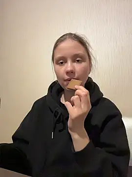 StaceyCross  online show from April 21, 8:27 pm