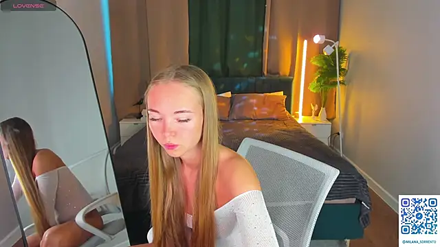 Milana Sorrento online show from June 15, 12:44 am