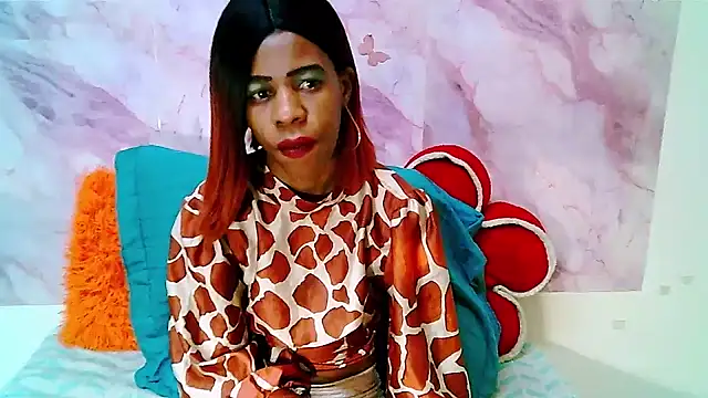 EbonySweetPeach online show from July 13, 5:30 am