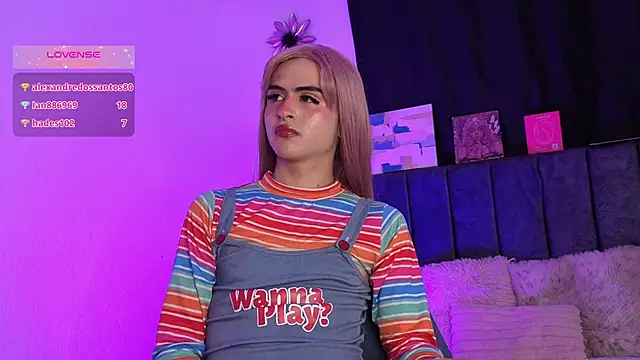 Emily hall19 online show from May 1, 9:07 pm