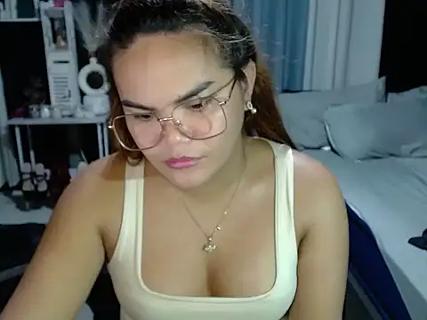 Kendallfoxx online show from June 3, 6:02 pm