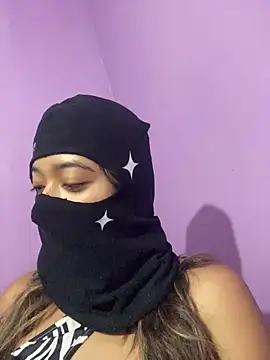 JennyFoxX X online show from July 12, 6:14 am