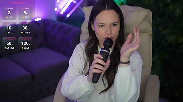 ArinaVoicee online show from April 29, 12:52 pm