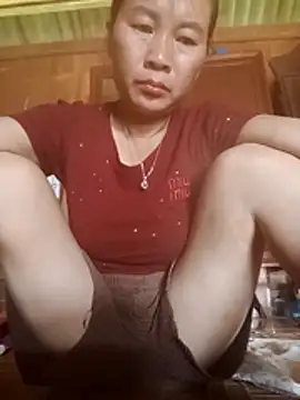 Lella 01 online show from July 12, 8:26 am