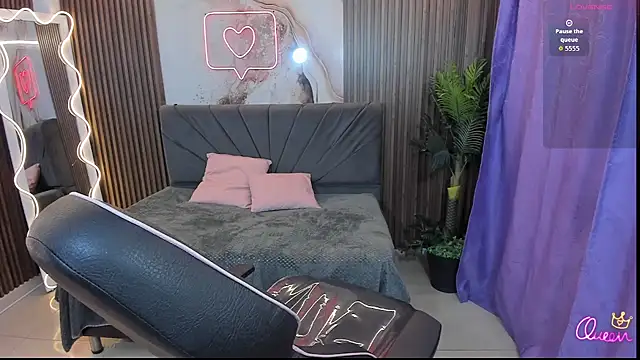 Krysstal tay1 online show from July 25, 11:50 am