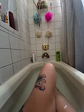 lickybaby26 online show from May 9, 5:53 am