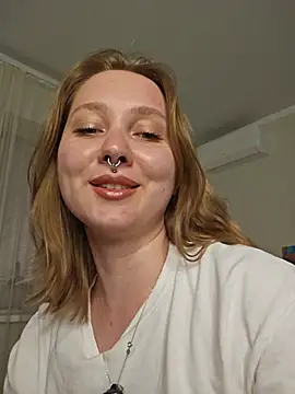 ooopsitscandy online show from August 1, 5:59 pm