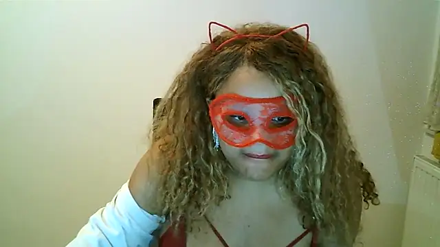 Naughtykylie01 online show from May 8, 11:50 pm