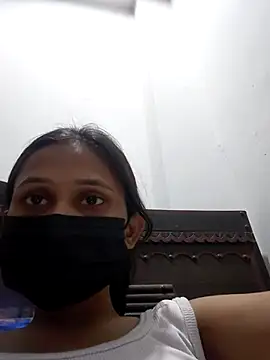 sassyygurl online show from May 2, 5:05 pm