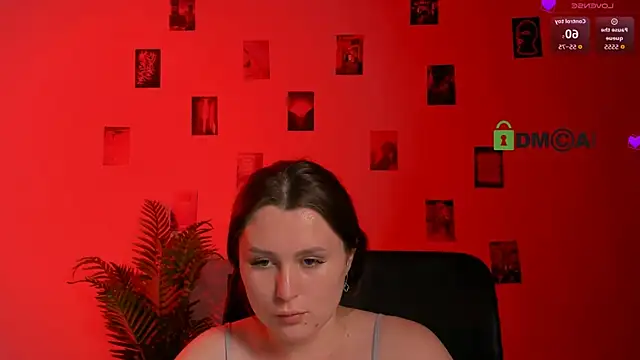 luna noct online show from July 11, 1:38 am