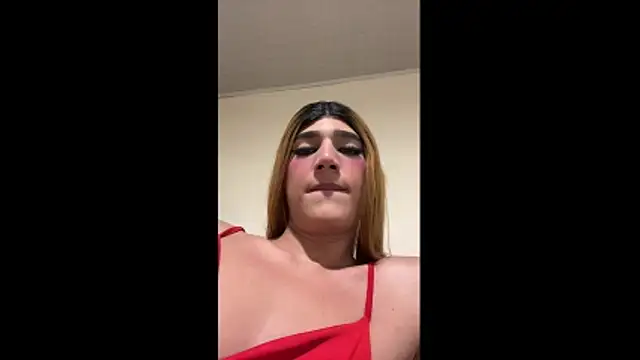 kissmia  online show from June 13, 12:30 am