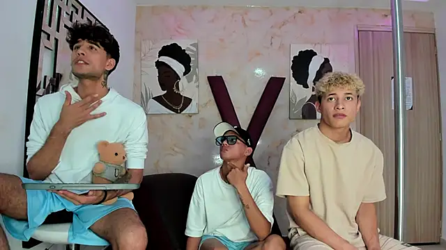 LUCKY BOX2026 online show from April 28, 8:24 pm