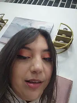 RoxanneDiaz online show from June 11, 2:53 am