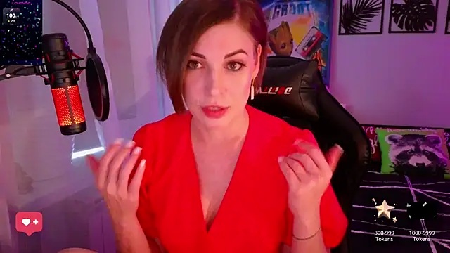 LadyLLS online show from June 20, 3:48 pm