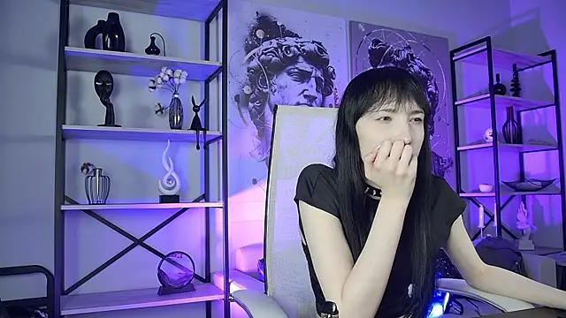 SeraphineSparda online show from June 12, 11:51 am