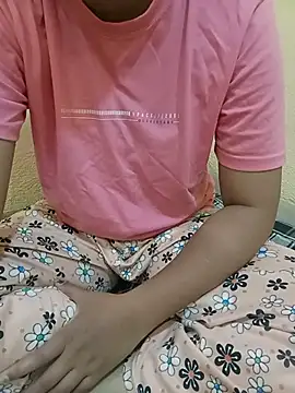 Seema yadav01 online show from June 4, 5:34 am