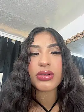 SabrinaX X online show from May 3, 12:03 am