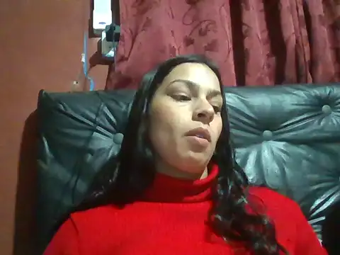 pamelaamorette online show from July 3, 12:38 am