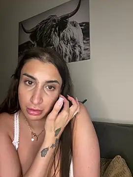 its Jasmxn online show from May 27, 10:40 pm