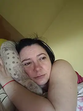 EmmaEmmy40 online show from May 28, 4:10 am