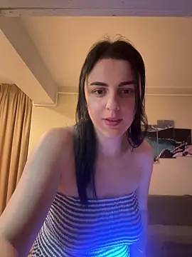 ema-emanuela online show from June 12, 9:23 pm