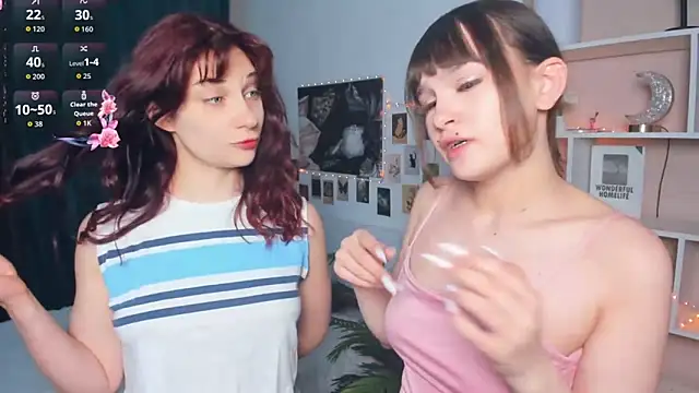ElaNaecker online show from May 31, 7:37 pm