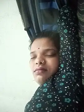 Student garl 1 online show from June 1, 11:49 pm