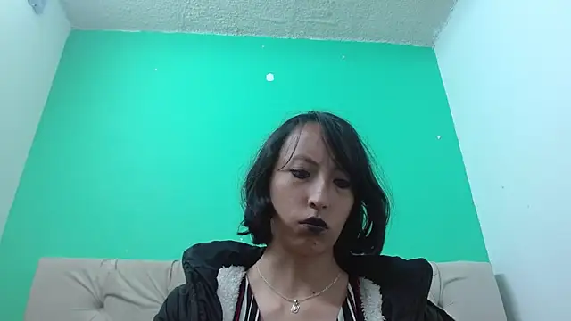 amoremerchmar online show from July 3, 5:13 am