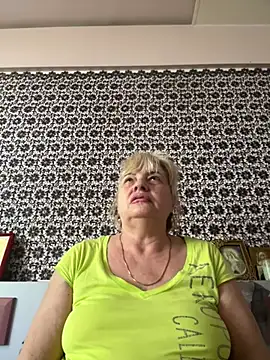 AnastasiaGrey777 online show from August 3, 4:49 am