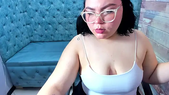 Sweet Nova  online show from May 23, 11:41 am