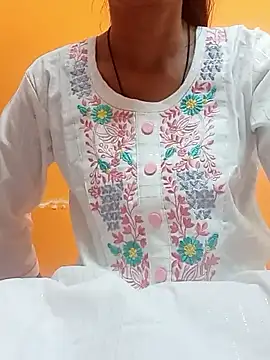 hotchandagirl online show from May 7, 5:34 am
