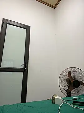 Bigcunt-hairy online show from May 21, 11:03 pm